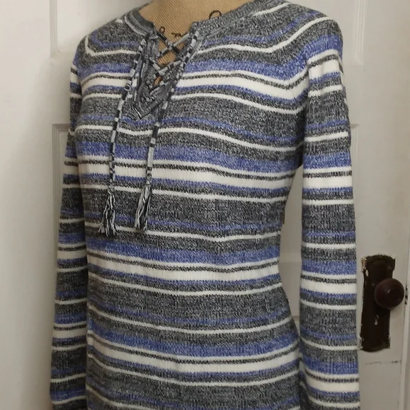 Knit Sweater - Picture 3 of 9